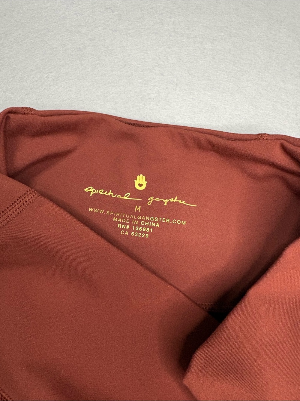 Spiritual Gangster 7/8 Velo Dream Tech Leggings in Washed Burgundy sz M - Picture 6 of 9
